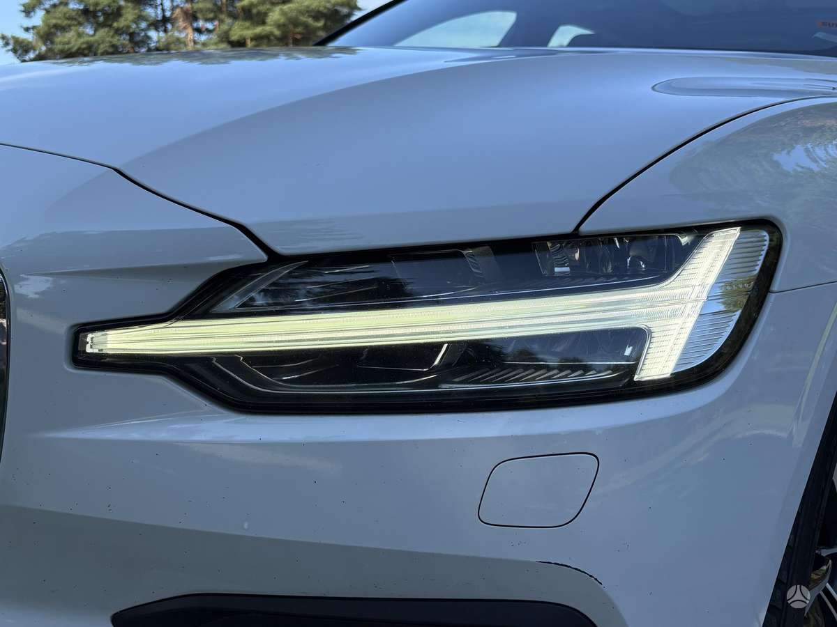 Volvo V60, 2.0 l., Универсал