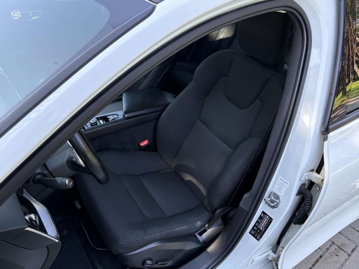 Volvo V60, 2.0 l., Универсал