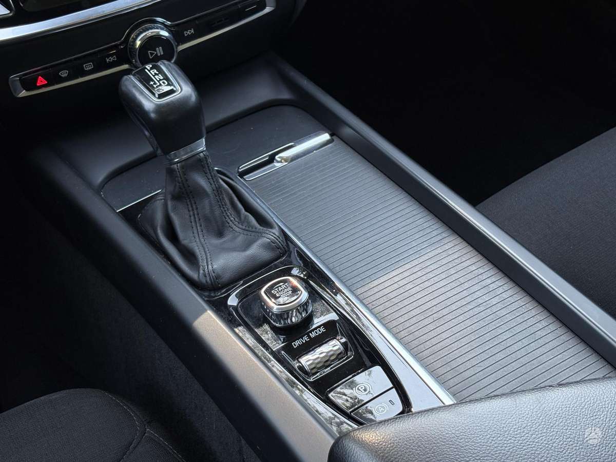 Volvo V60, 2.0 l., Универсал