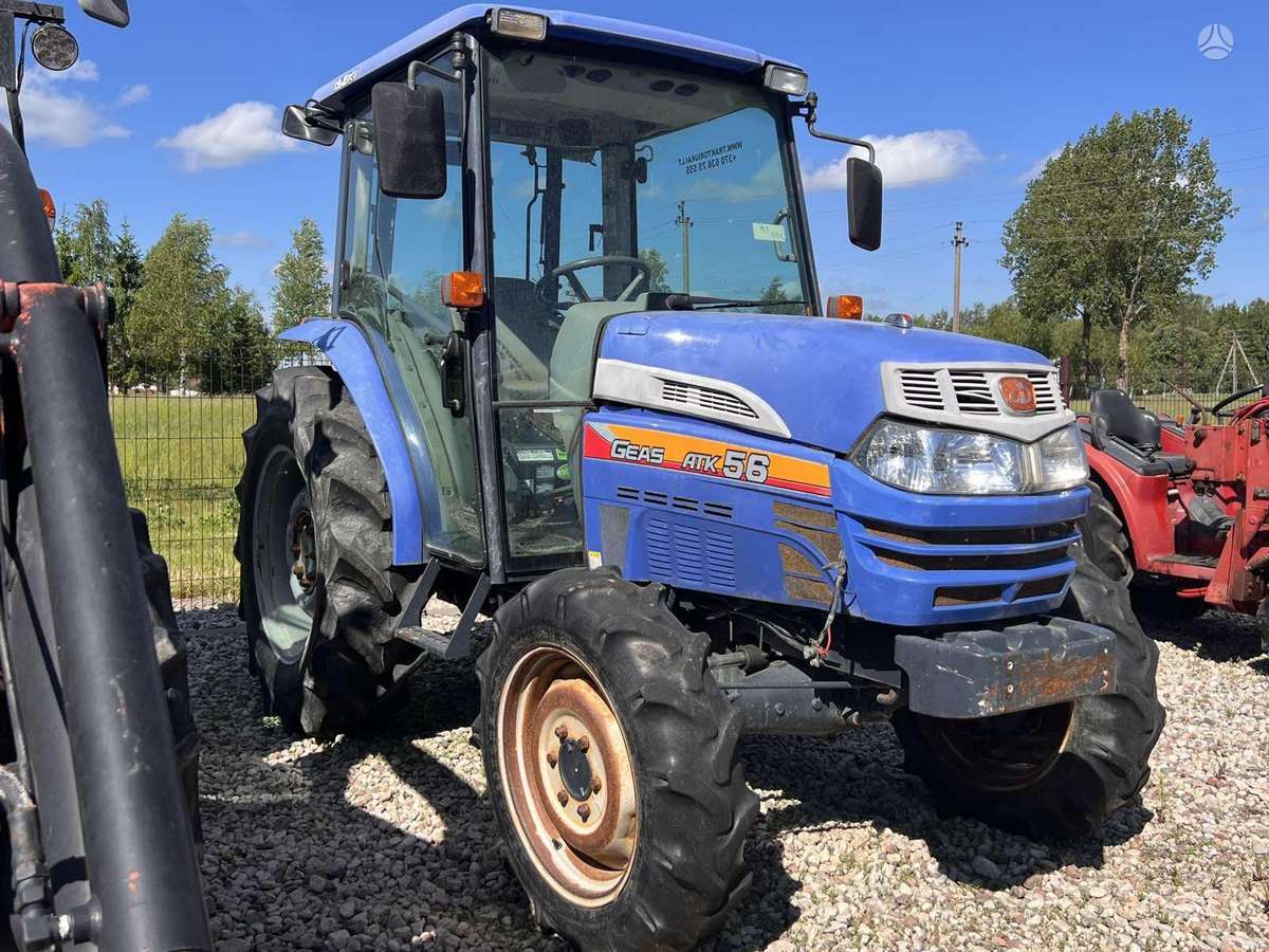 Kubota ĮVAIRIŲ MODELIŲ, traktoriai