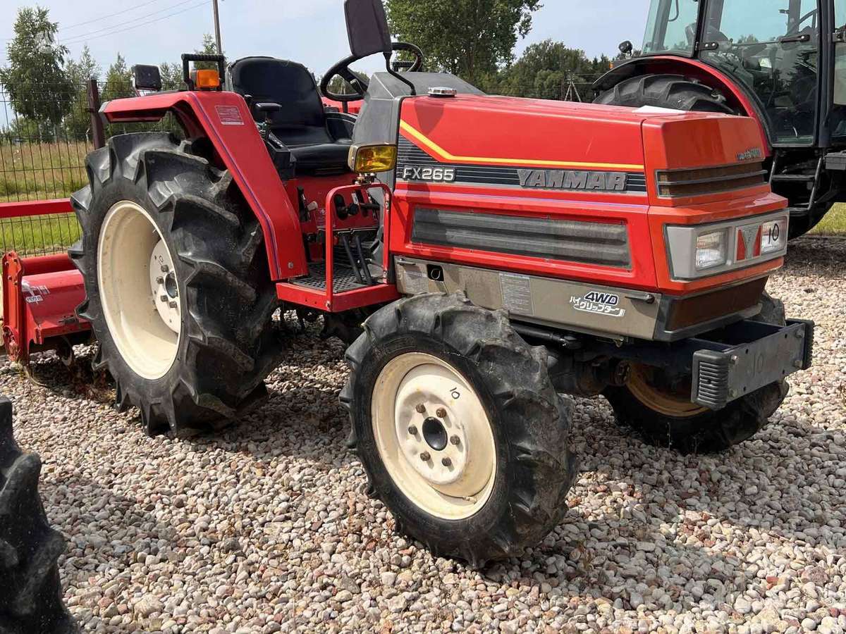 Kubota ĮVAIRIŲ MODELIŲ, tractors