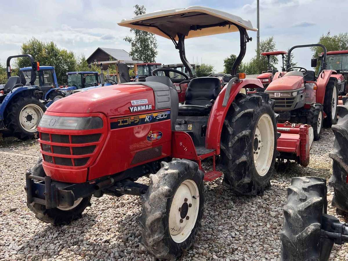 Kubota ĮVAIRIŲ MODELIŲ, traktoriai