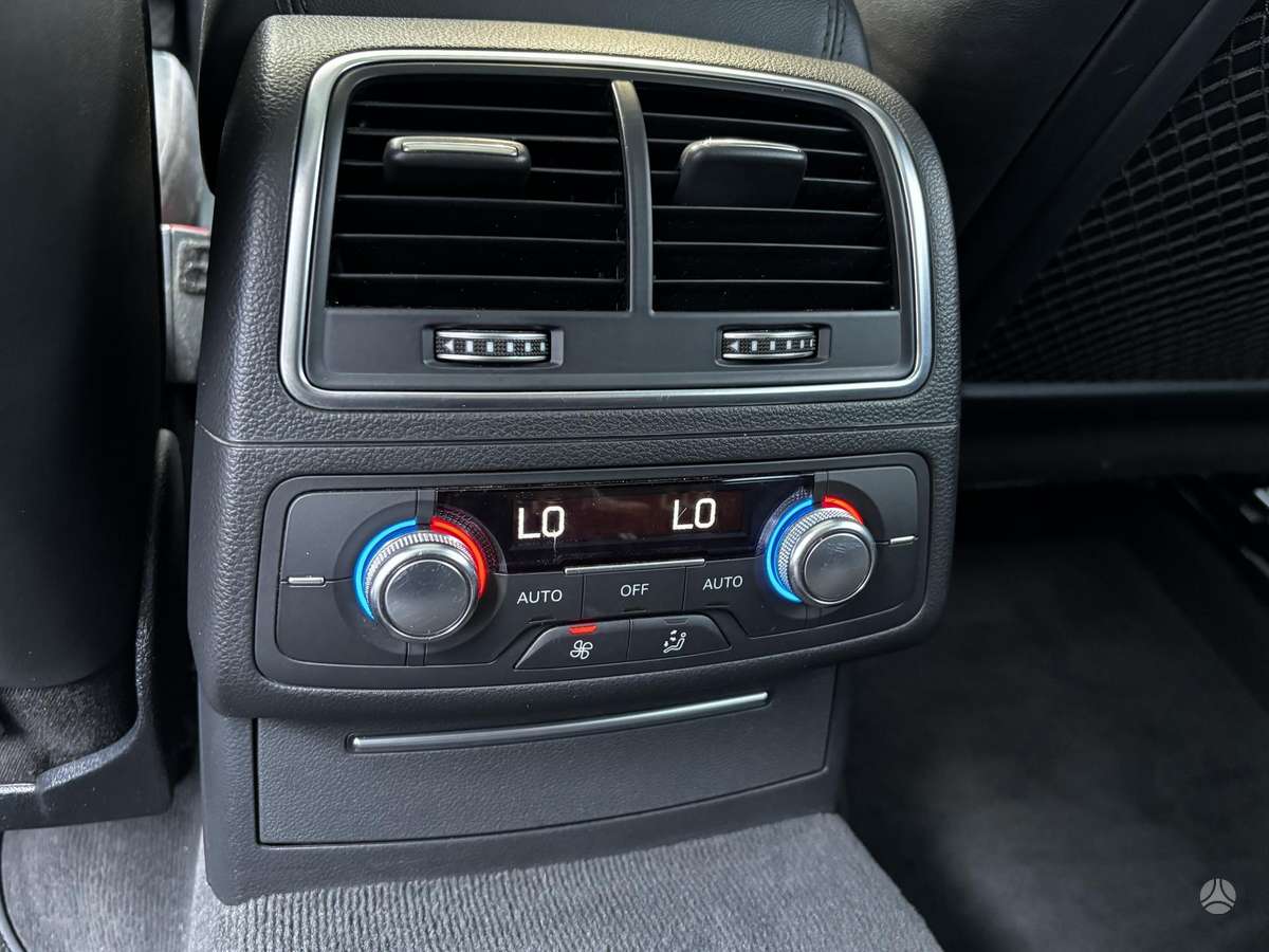 Audi A6, 3.0 l., wagon