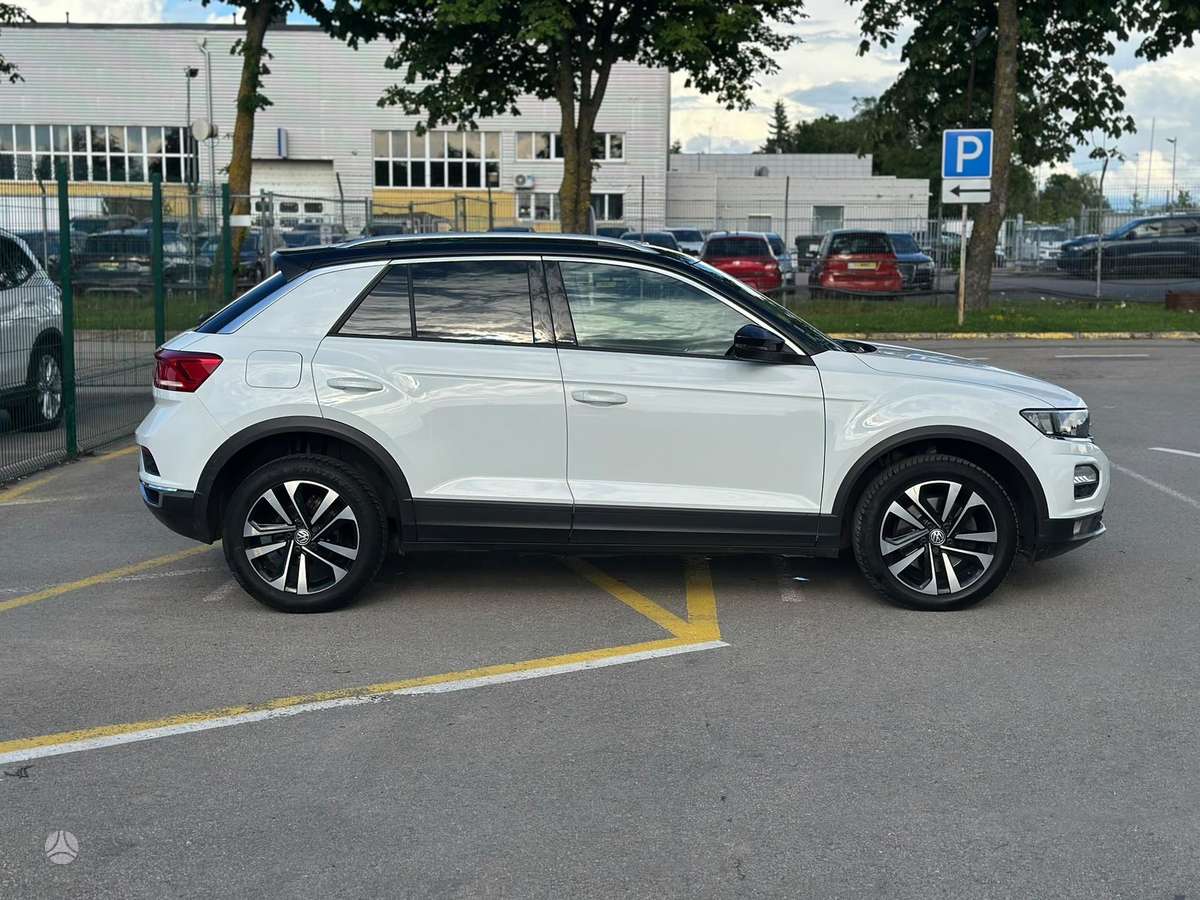 Volkswagen T-Roc - 6