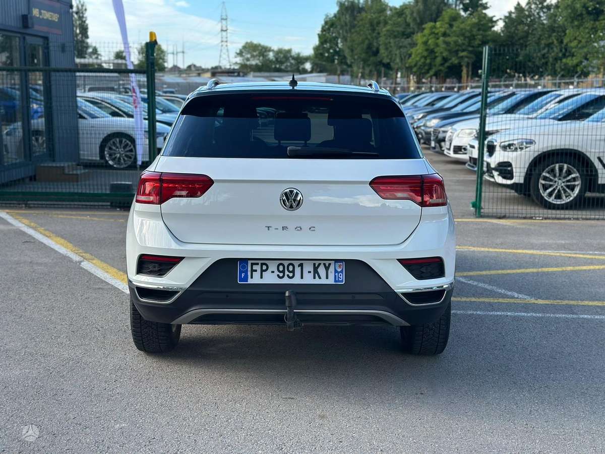 Volkswagen T-Roc - 12