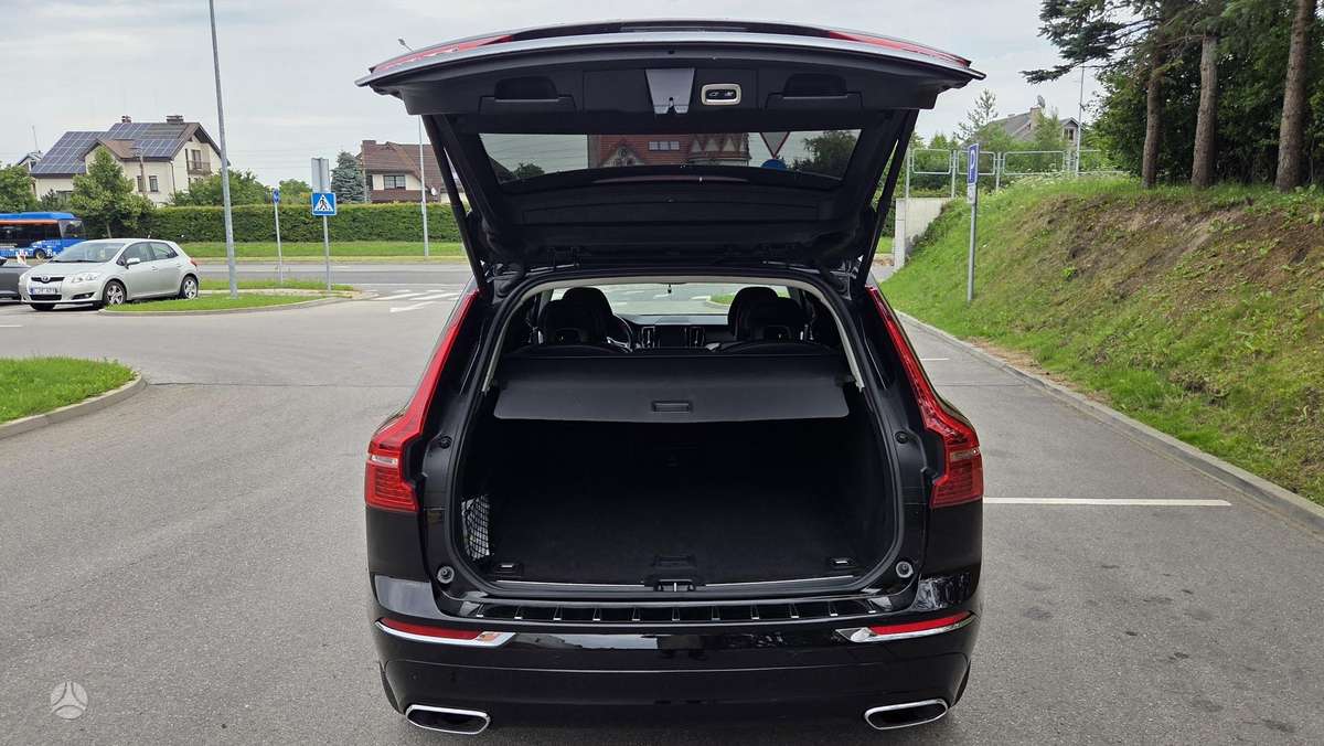 Volvo XC60 - 8