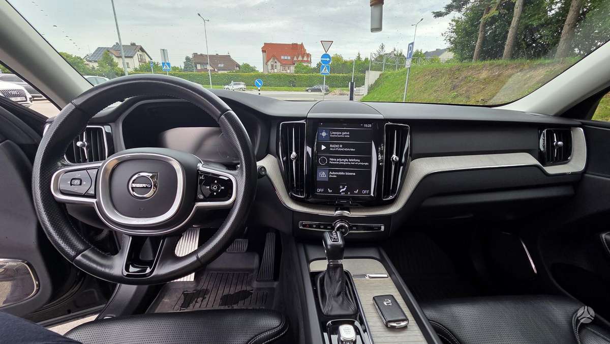 Volvo XC60 - 10