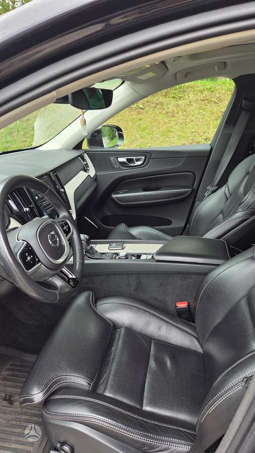 Volvo XC60 - 12