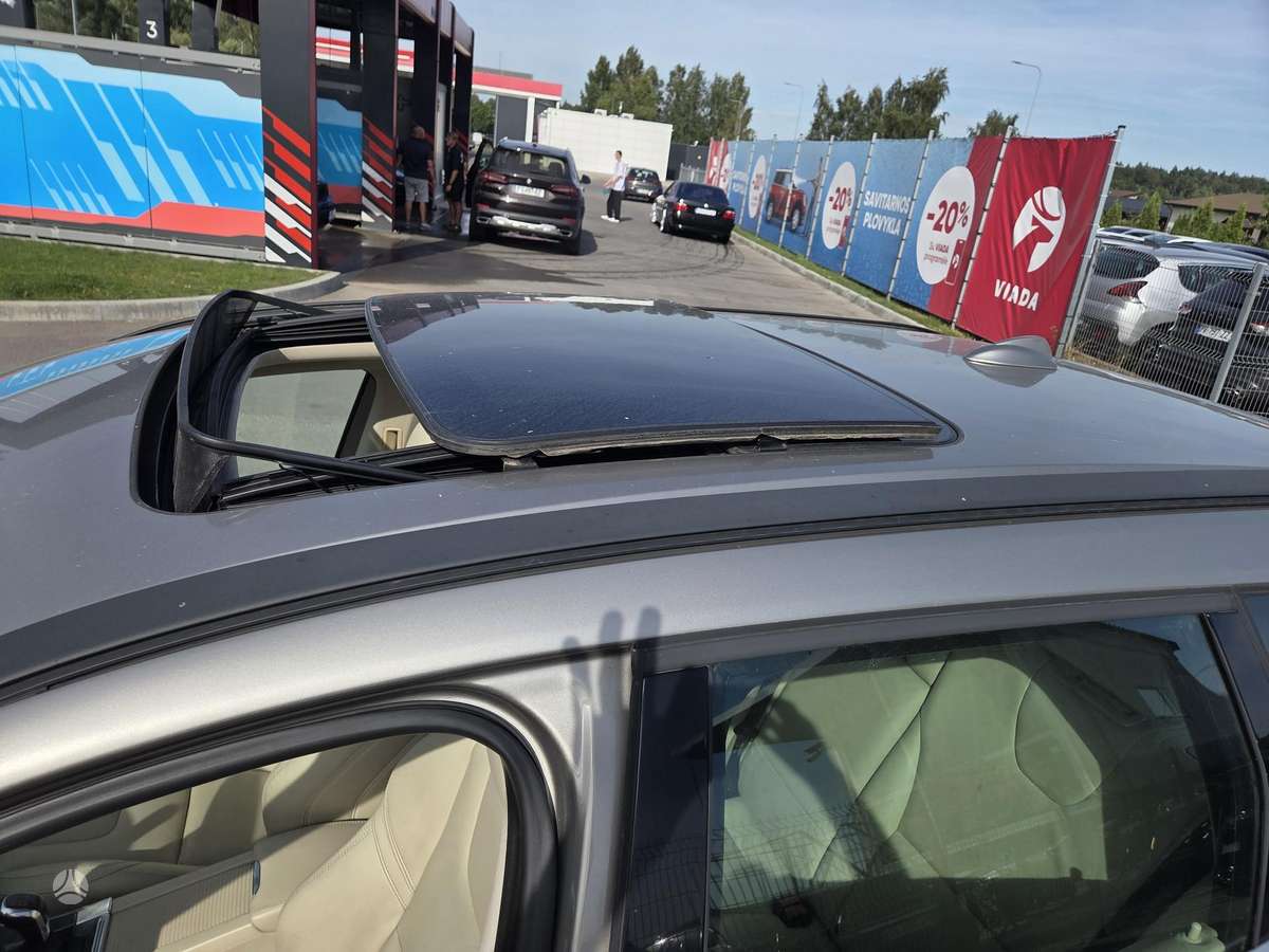 Volvo XC60 - 11