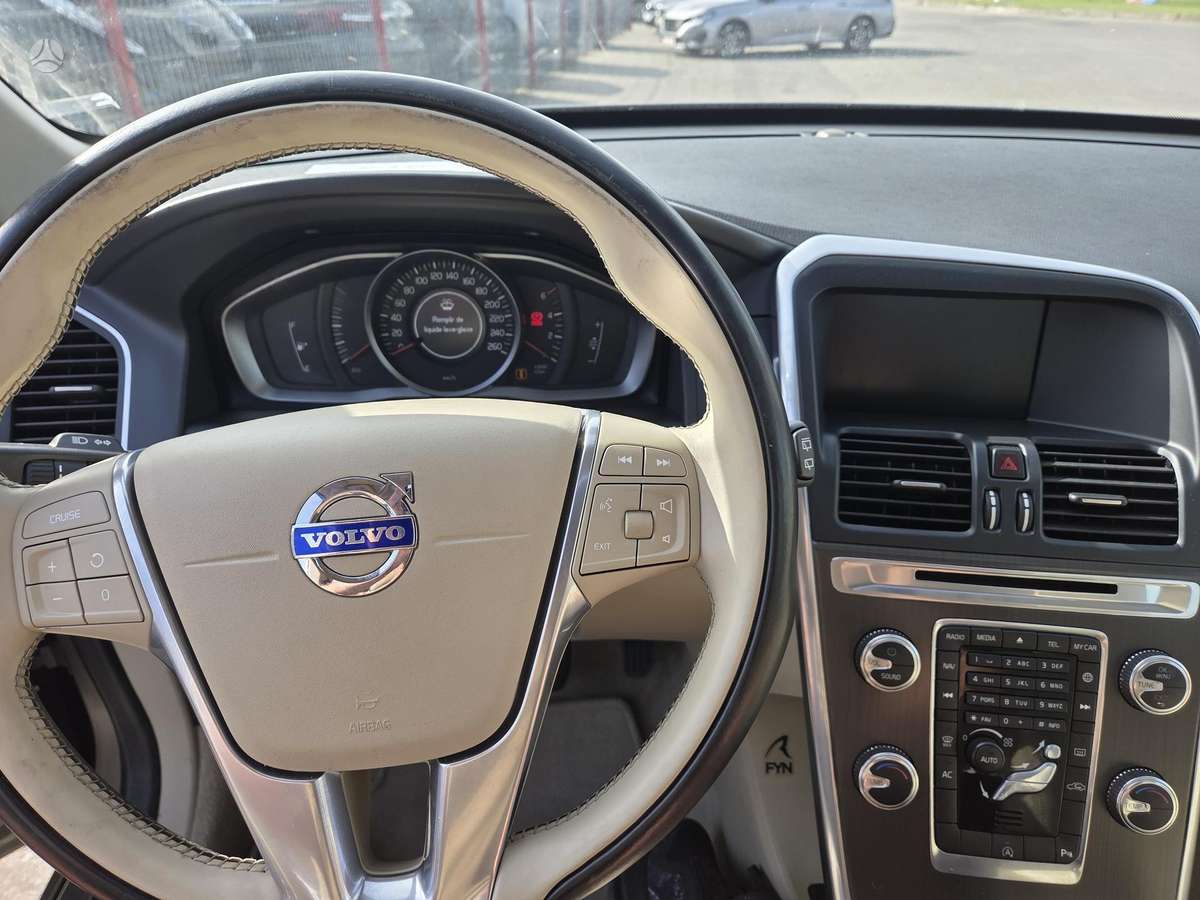 Volvo XC60 - 12