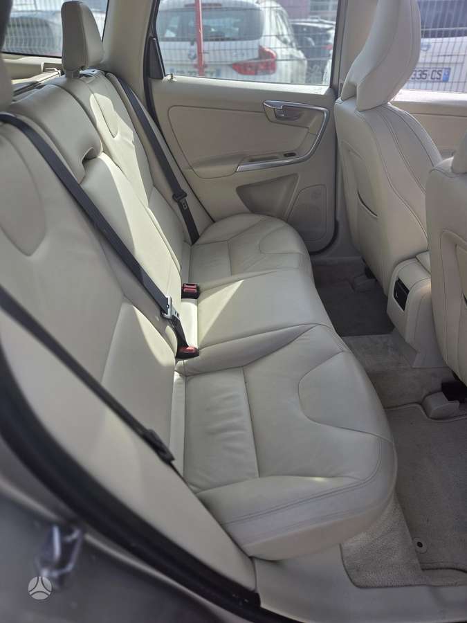 Volvo XC60 - 7