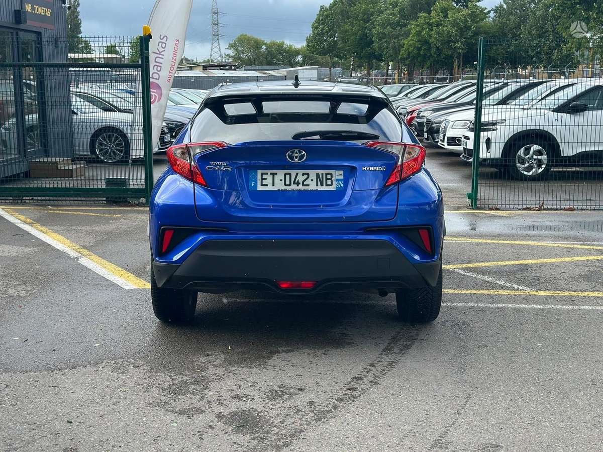 Toyota C-HR - 7