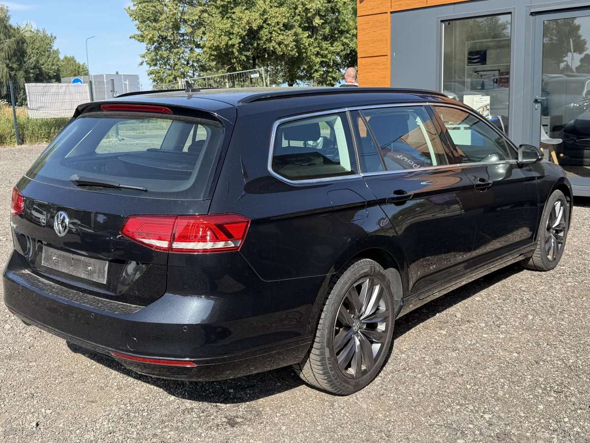 Volkswagen Passat, 2.0 l., Универсал