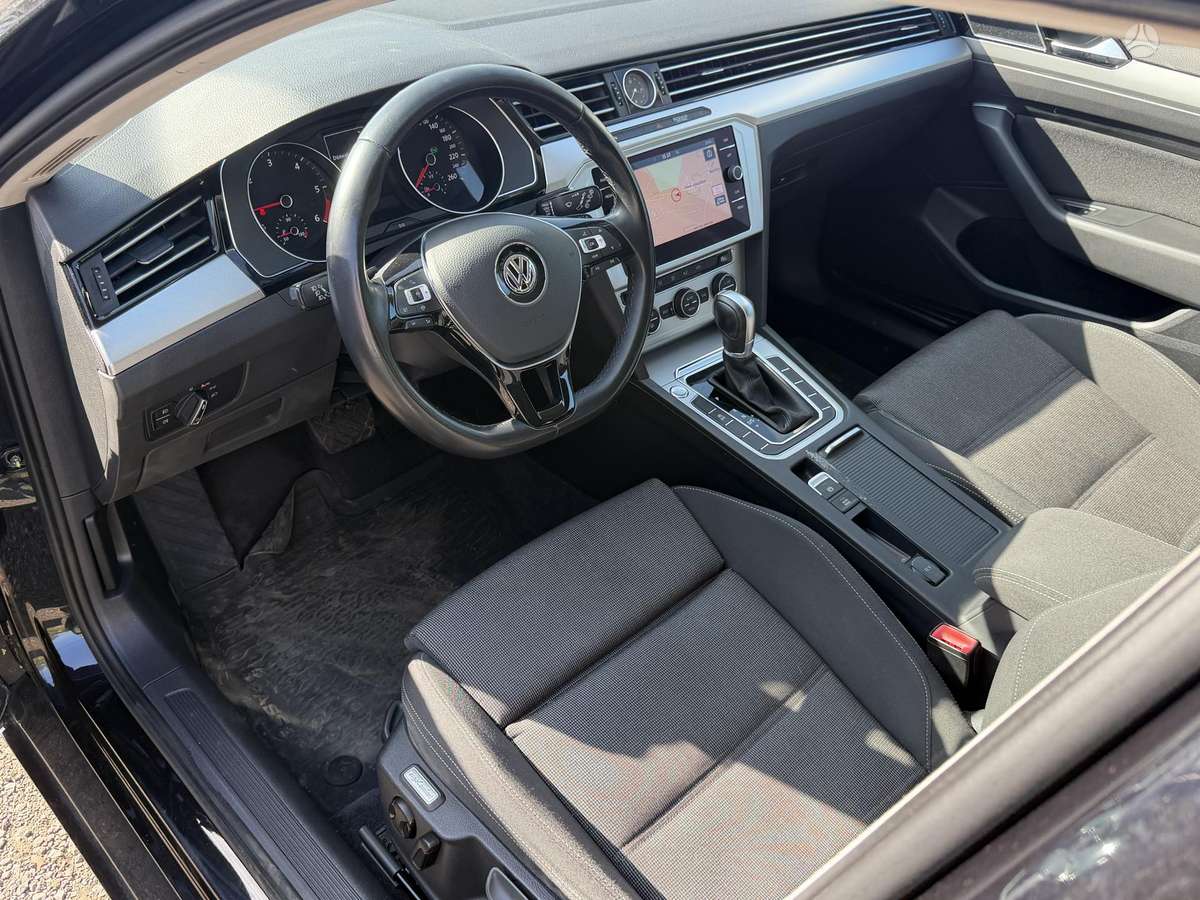Volkswagen Passat, 2.0 l., Универсал