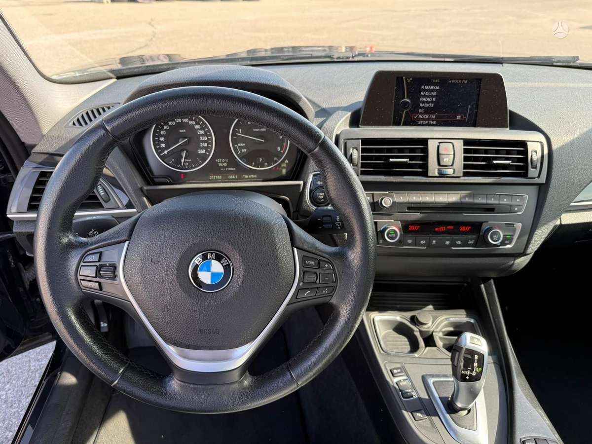 BMW 116, 2.0 l., hatchback