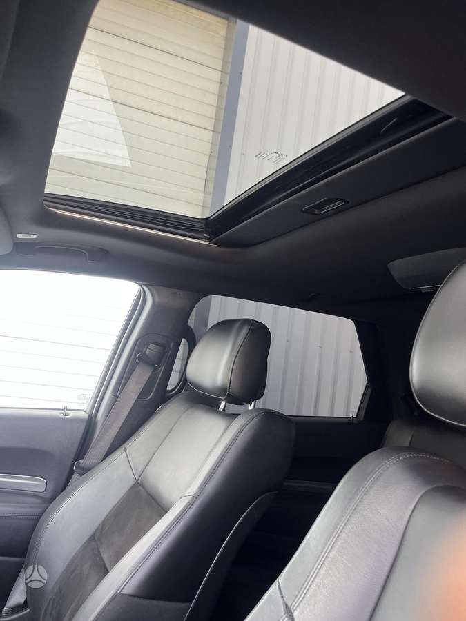 Dodge Durango, 5.7 l., off-road / crossover