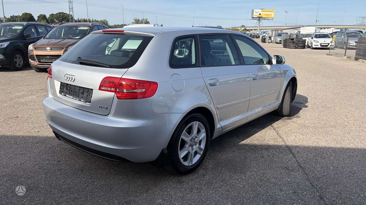 Audi A3, 1.4 l., hatchback
