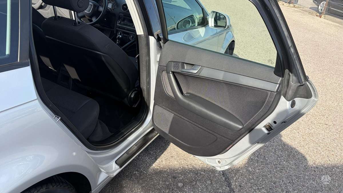 Audi A3, 1.4 l., hatchback