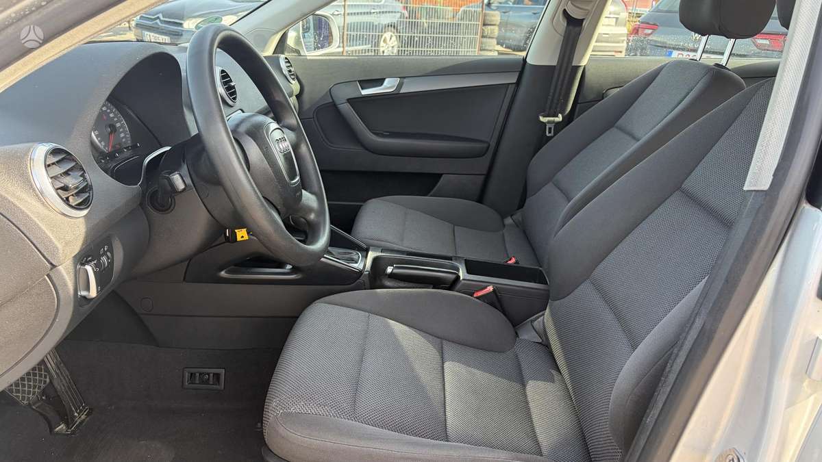 Audi A3, 1.4 l., hatchback