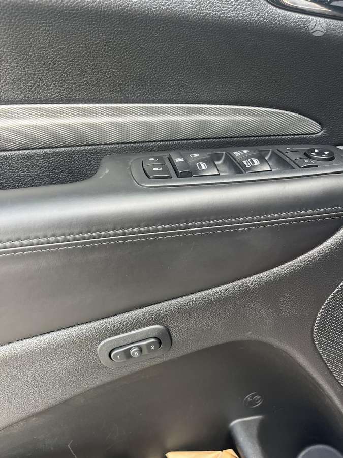 Dodge Durango, 5.7 l., off-road / crossover