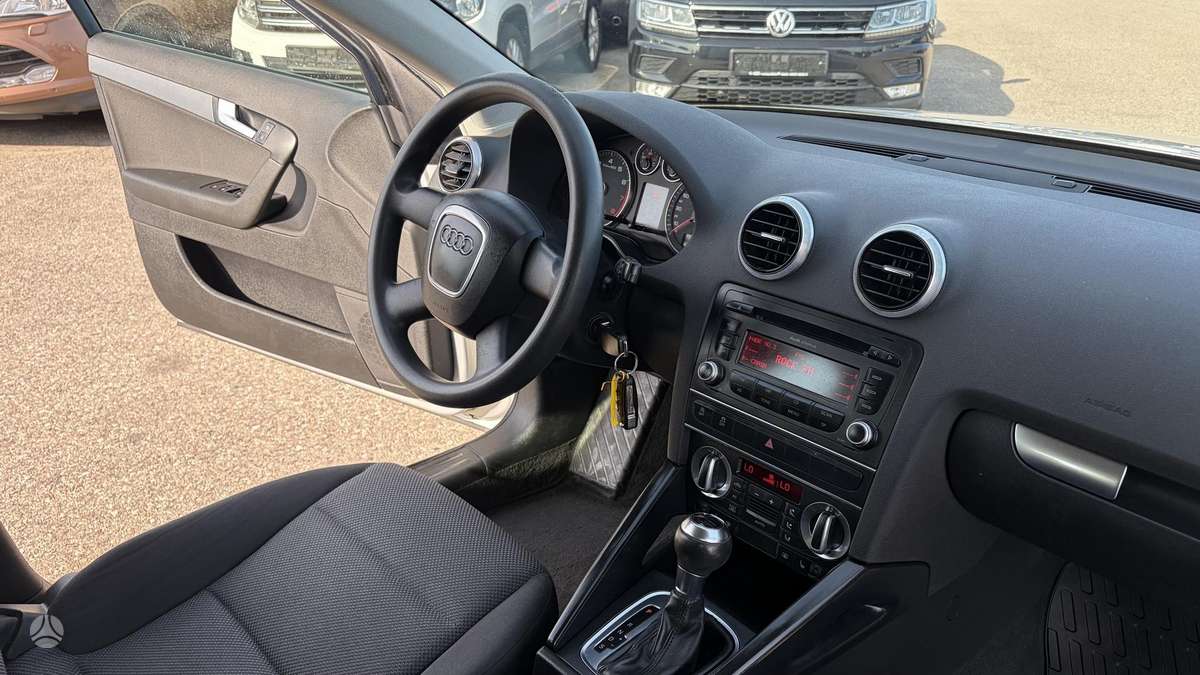 Audi A3, 1.4 l., hatchback