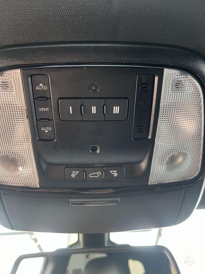Dodge Durango, 5.7 l., off-road / crossover