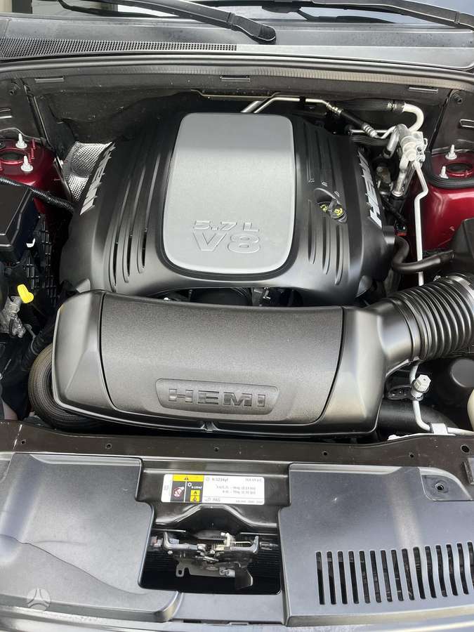 Dodge Durango, 5.7 l., off-road / crossover