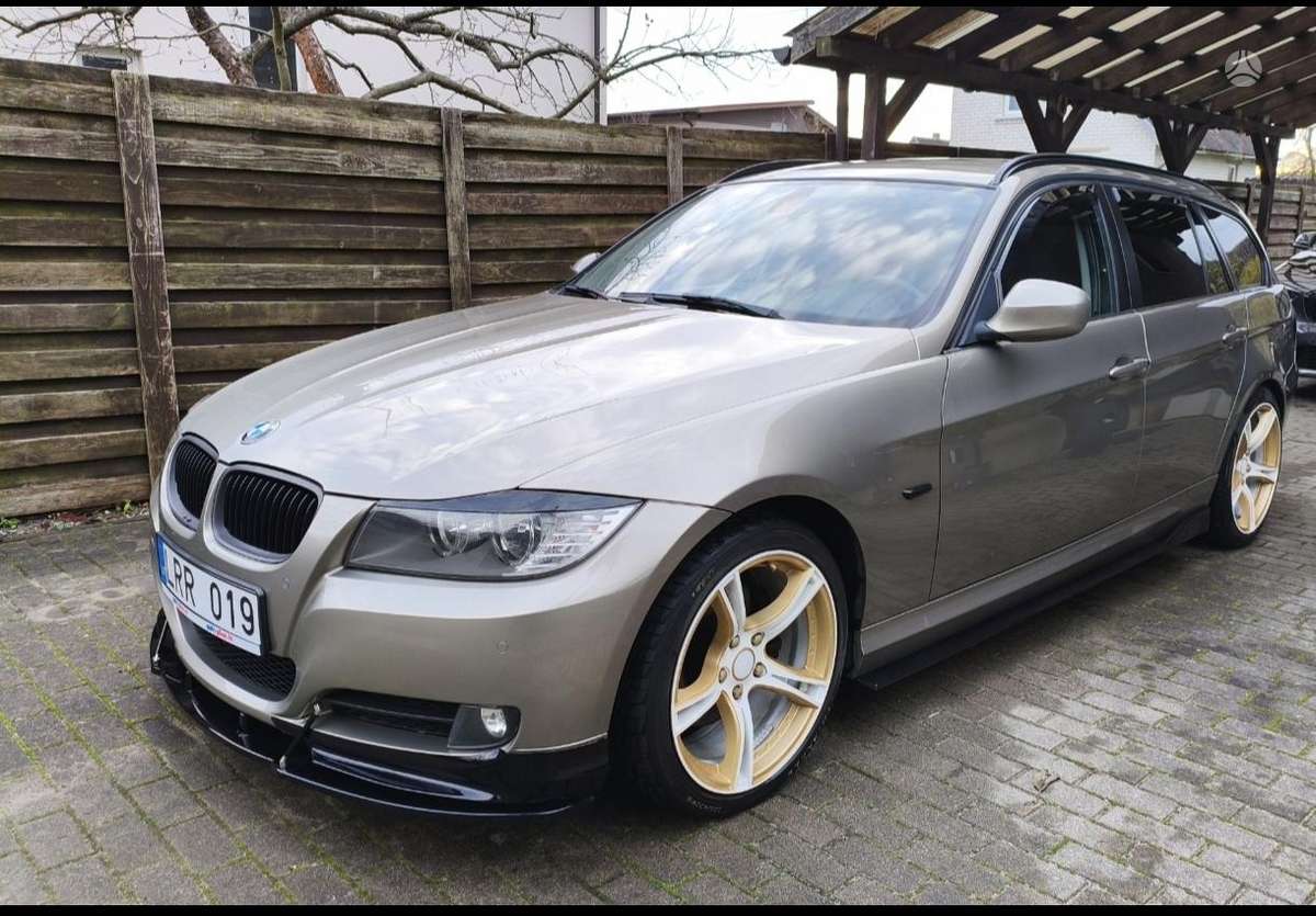 BMW 318, 2.0 l., wagon