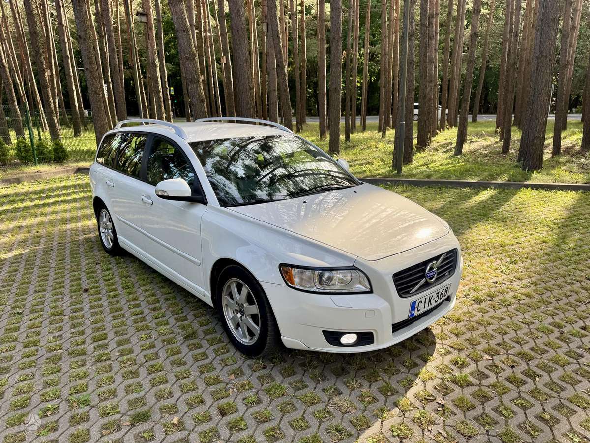 Volvo V50 - 2