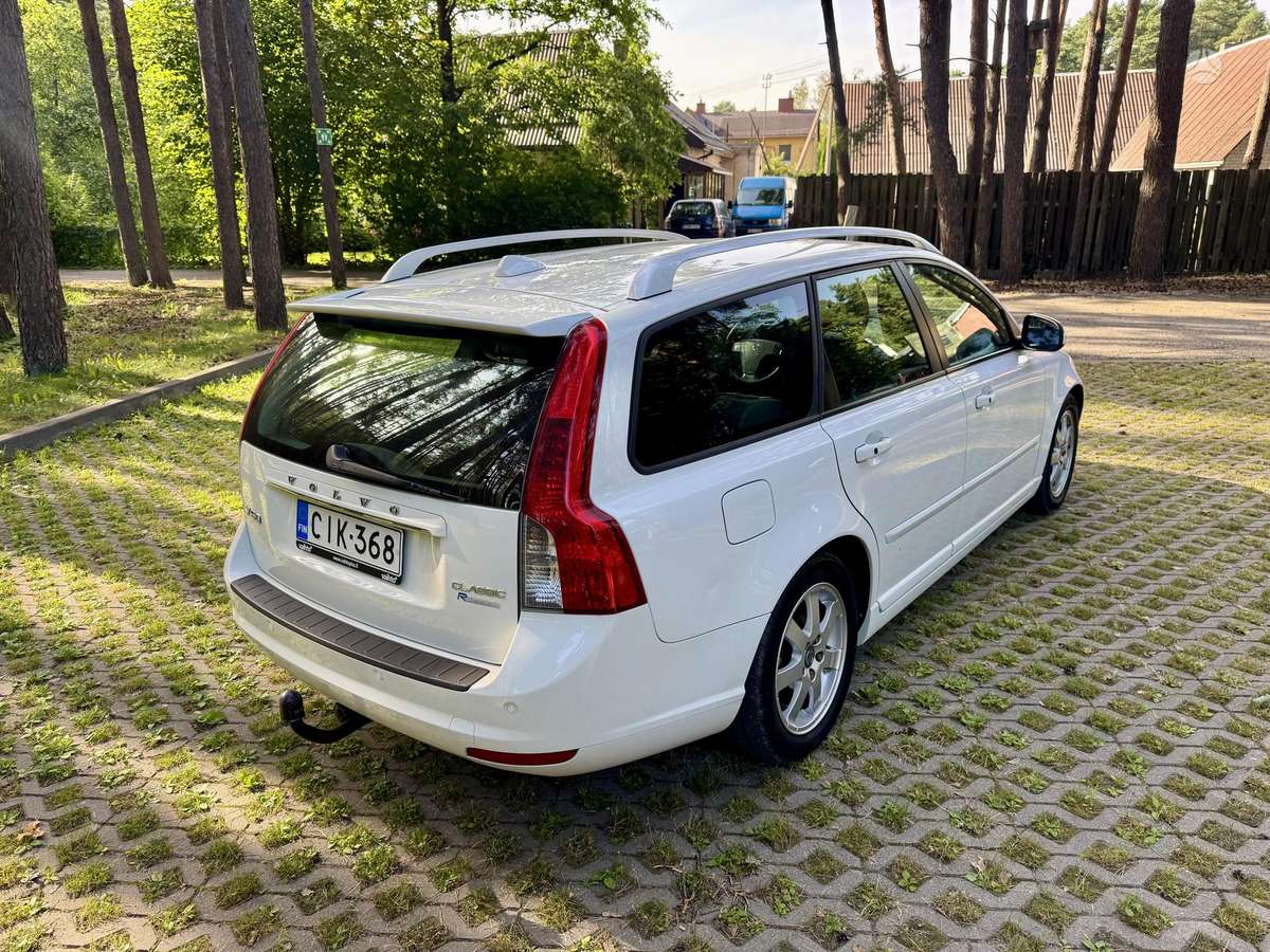 Volvo V50 - 4