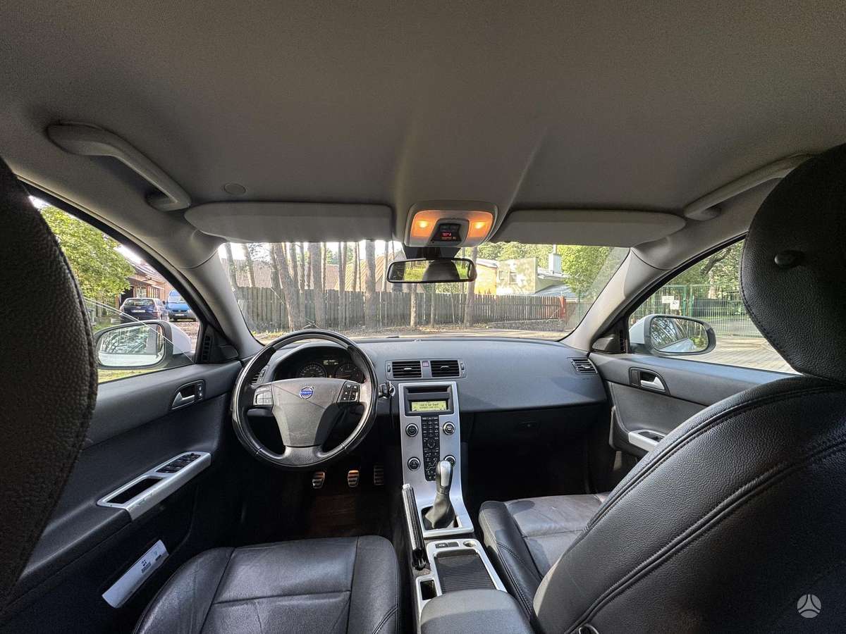 Volvo V50 - 7