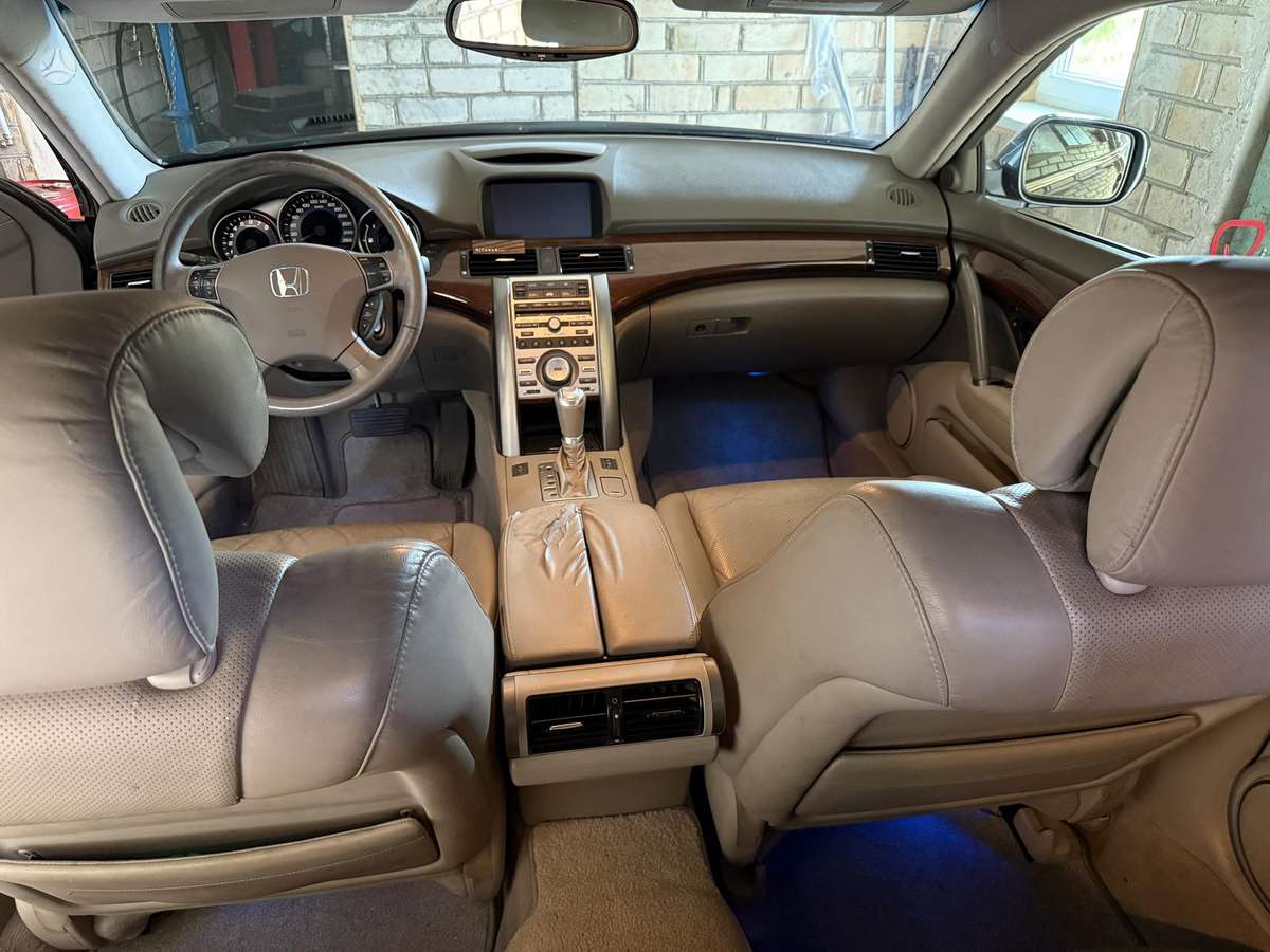 Honda Legend, 3.5 l., Седан