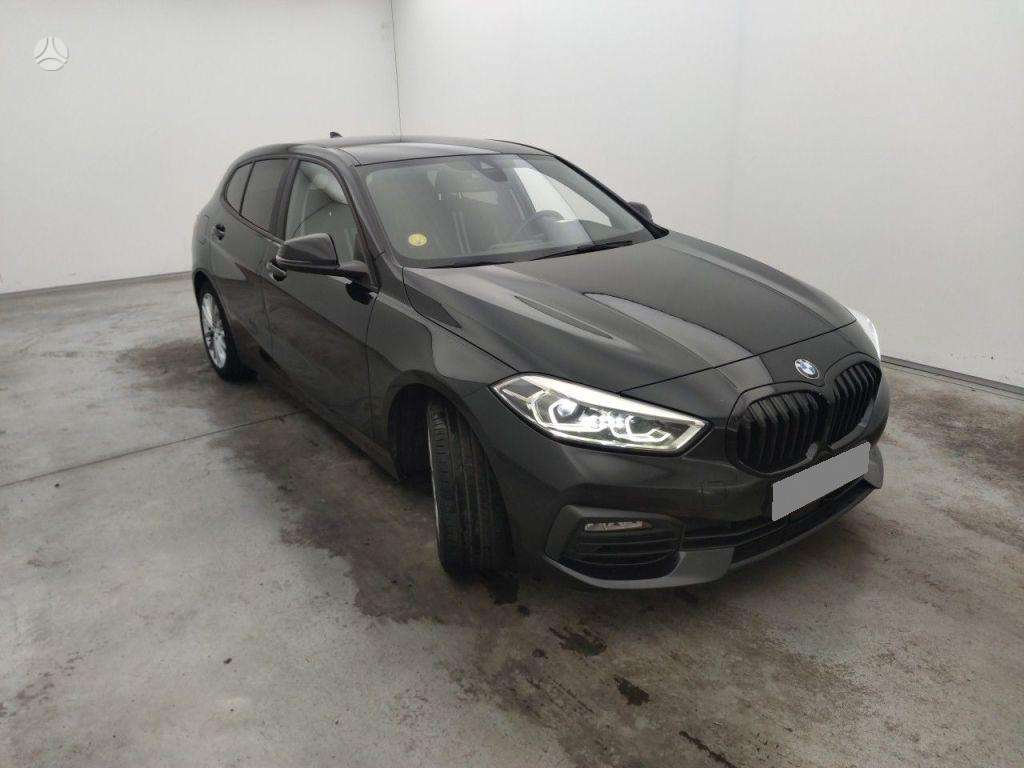 BMW 116, 1.5 l., hatchback