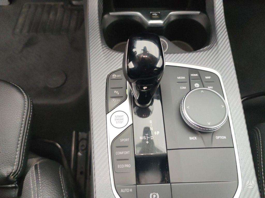 BMW 116, 1.5 l., hatchback