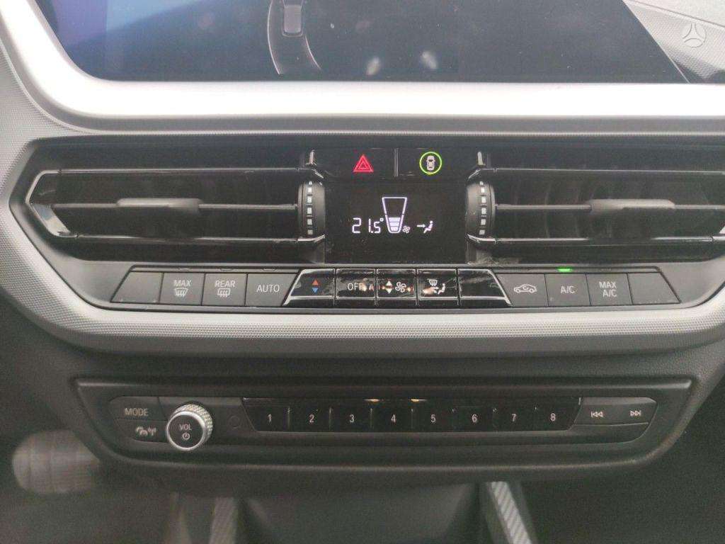 BMW 116, 1.5 l., hatchback