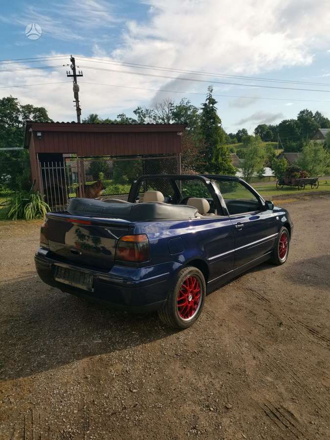 Volkswagen Golf, 2.0 l., Кабриолет