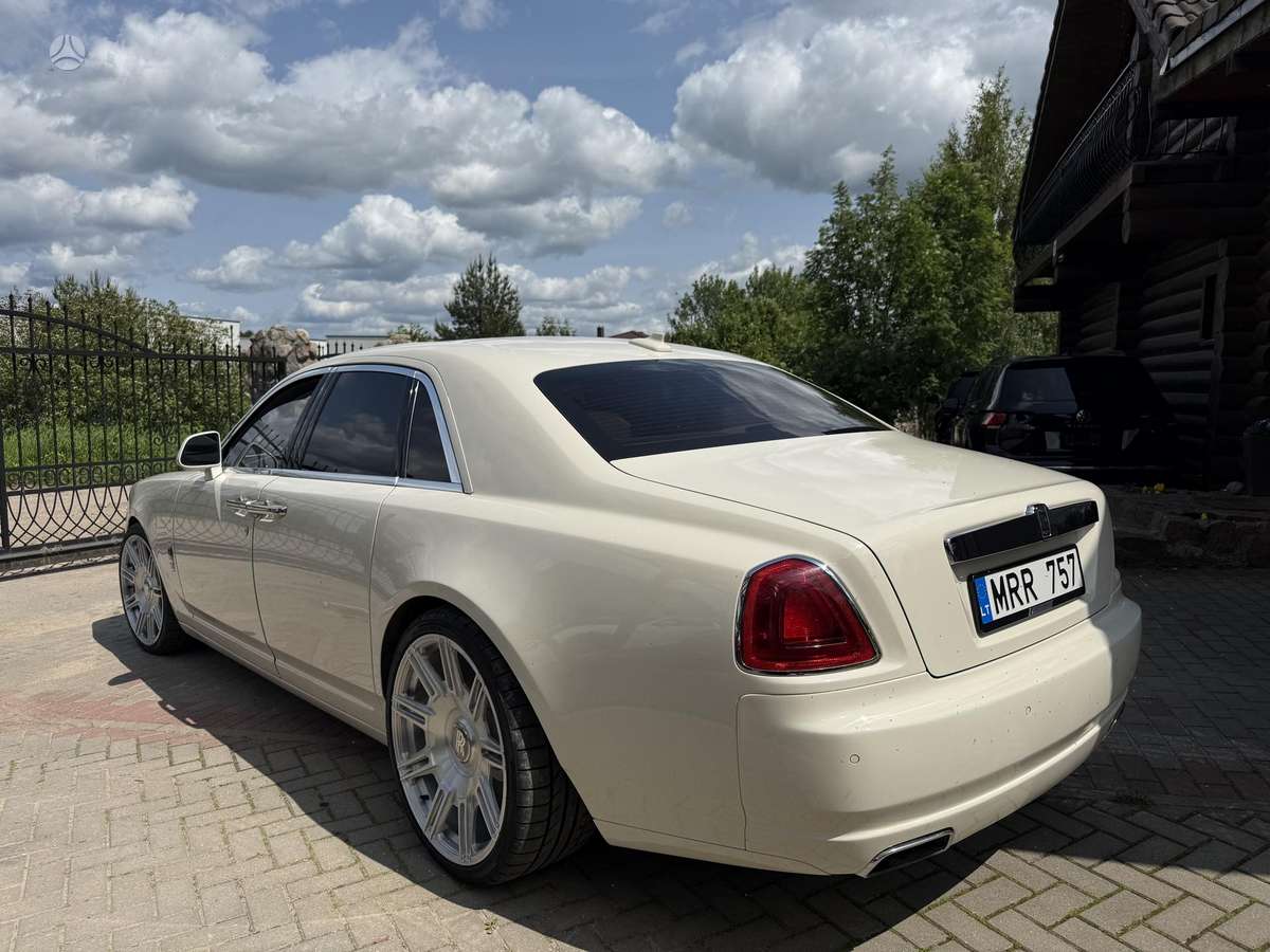 Rolls-Royce Ghost, 6.6 l., Седан