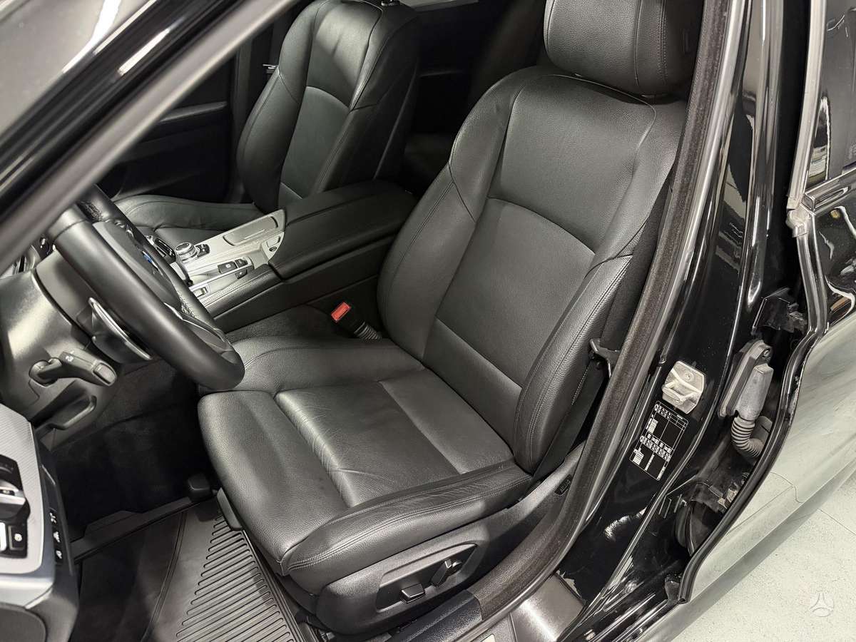 BMW 520, 2.0 l., Универсал