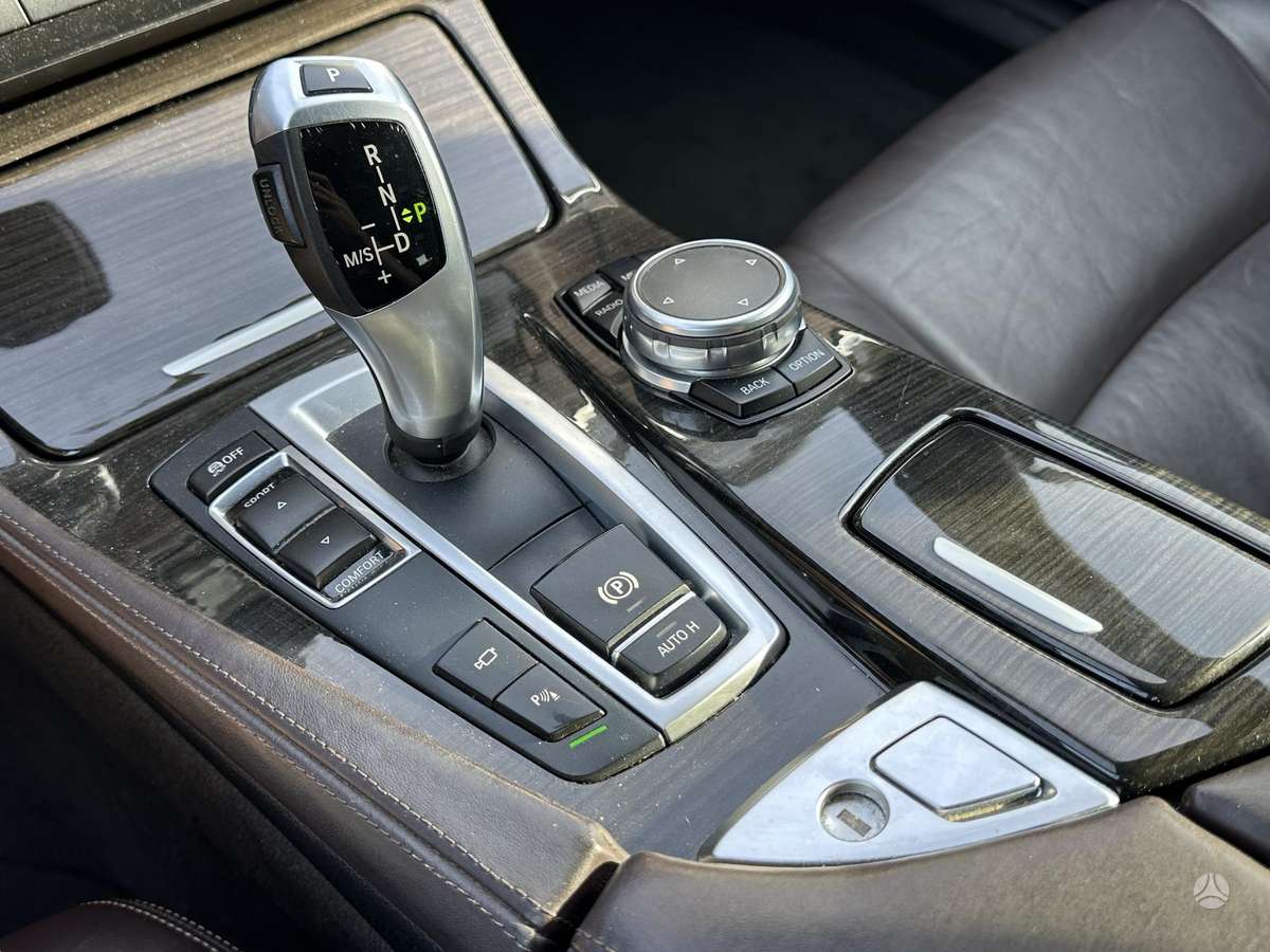 BMW 525, 2.0 l., universalas