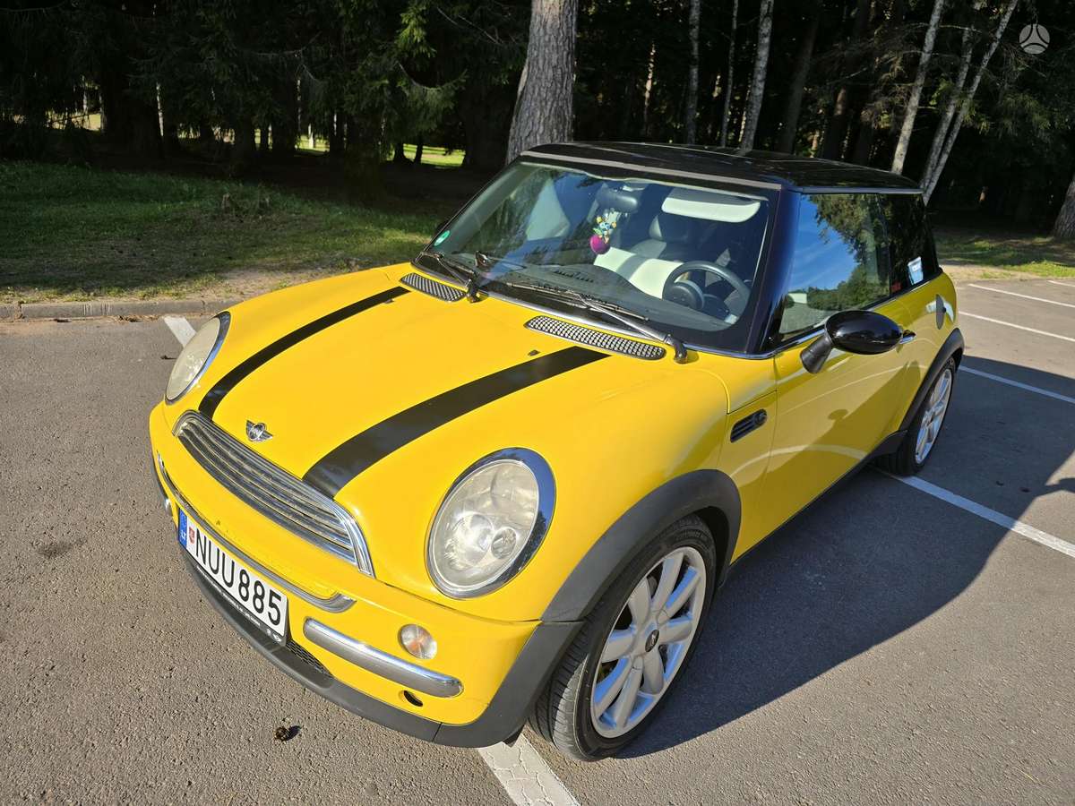 Mini Cooper, 1.6 l., hatchback