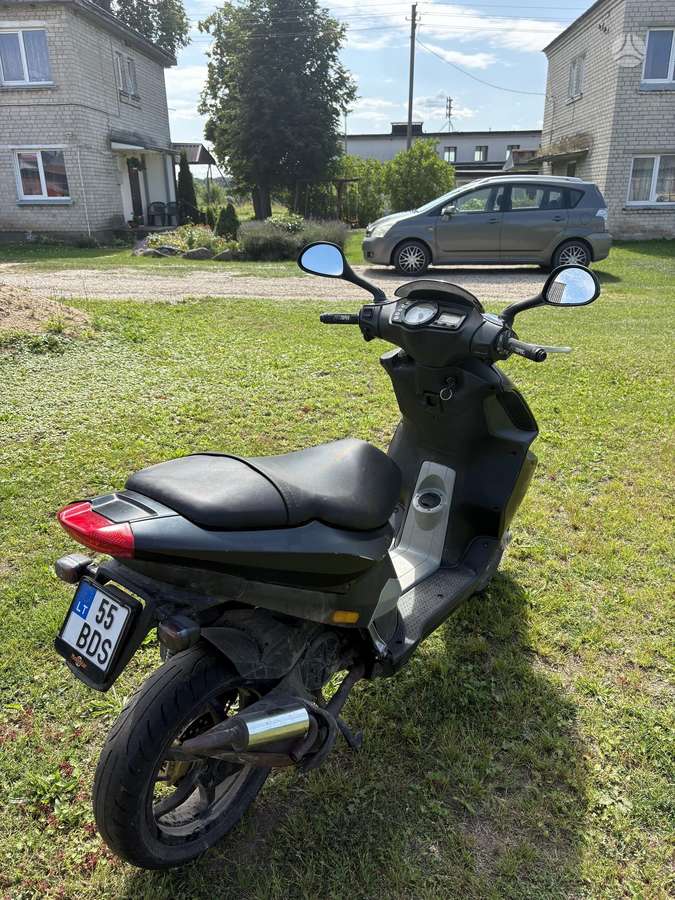 Piaggio NRG 49cc, scooters / mopeds