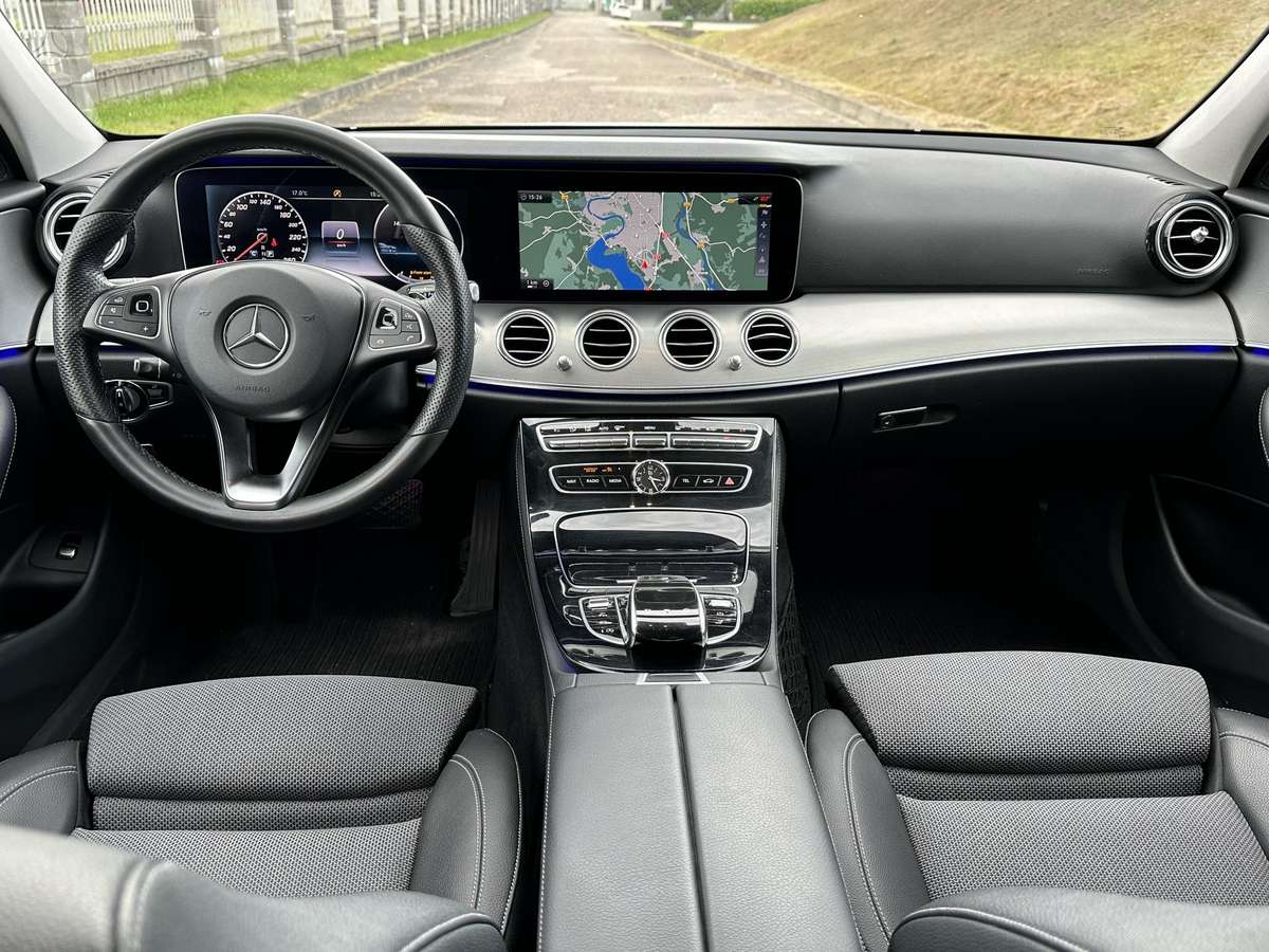 Mercedes-Benz E220, 2.0 l., Универсал