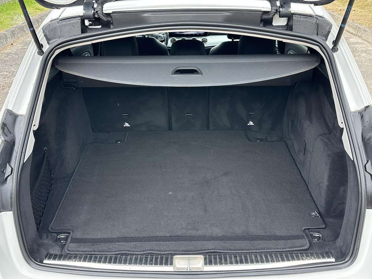 Mercedes-Benz E220, 2.0 l., Универсал