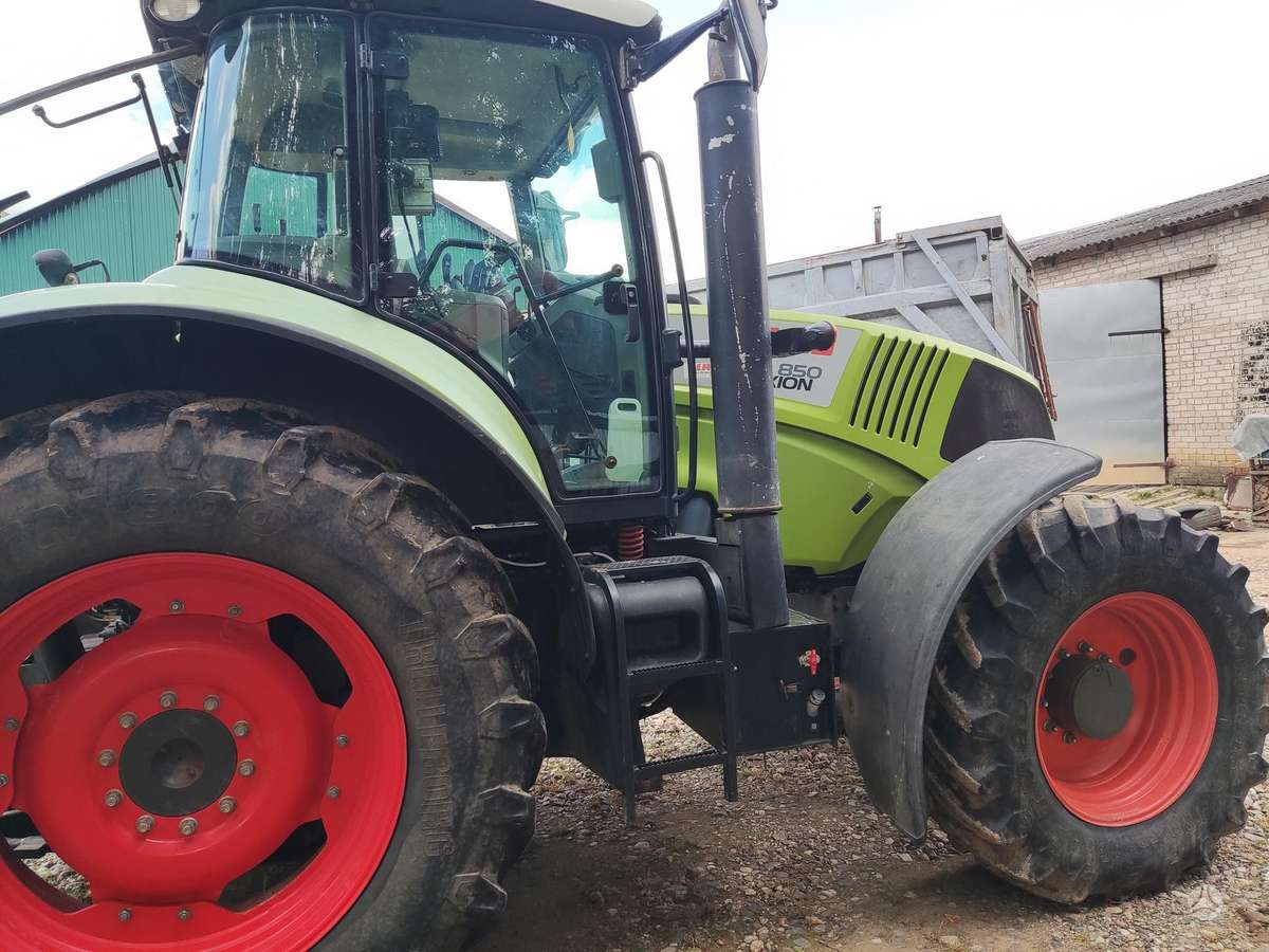 Claas Axsion 850, tractors