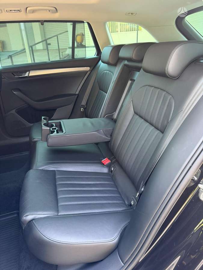 Skoda Superb, 2.0 l., Универсал