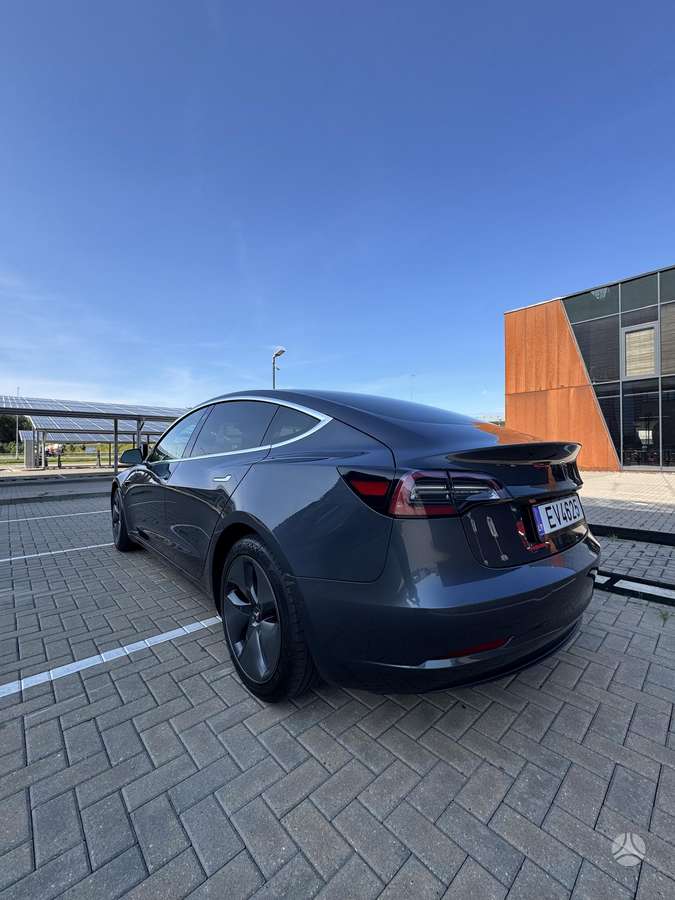 Tesla Model 3, 75 kWh, sedanas