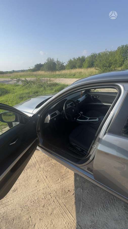 BMW 316, 2.0 l., Седан