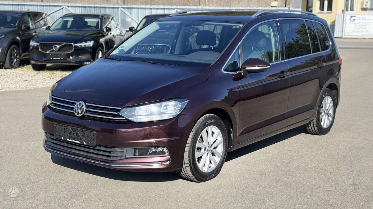 Volkswagen Touran - 5