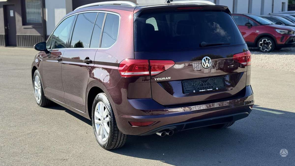Volkswagen Touran - 7