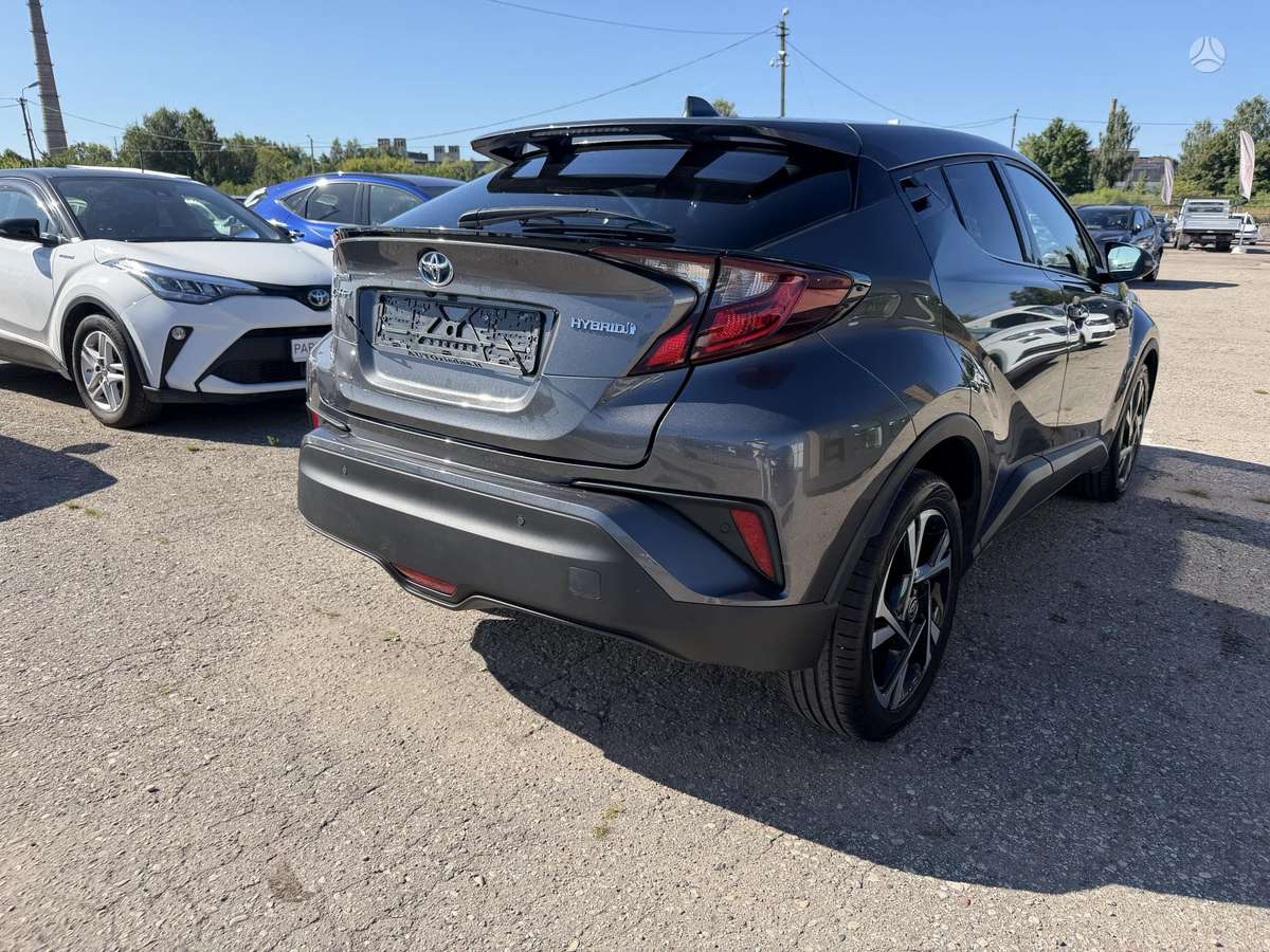 Toyota C-HR - 6